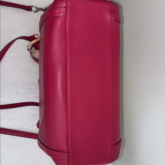 Coach Peyton Pocket crossbody Elegant Red Leather Tote Bag